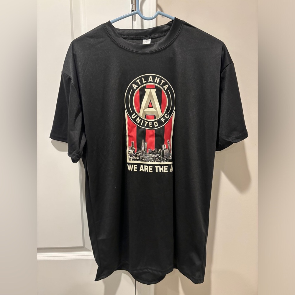Large DryFit Atlanta United Tshirt